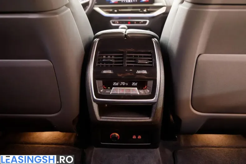 BMW XM (Seria X) din 2025 cu 28.500 km - oferta BMW253105 - foto 29