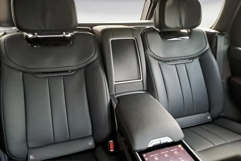 Land Rover Range Rover din 2025 cu 7.900 km - oferta LAN253118 - foto 9