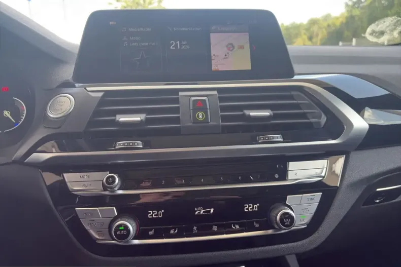 BMW X3 (Seria X) din 2021 cu 64.404 km - oferta BMW253123 - foto 8