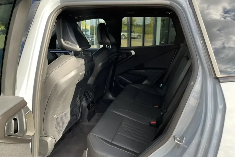 BMW X3 (Seria X) din 2025 cu 26.379 km - oferta BMW253129 - foto 8