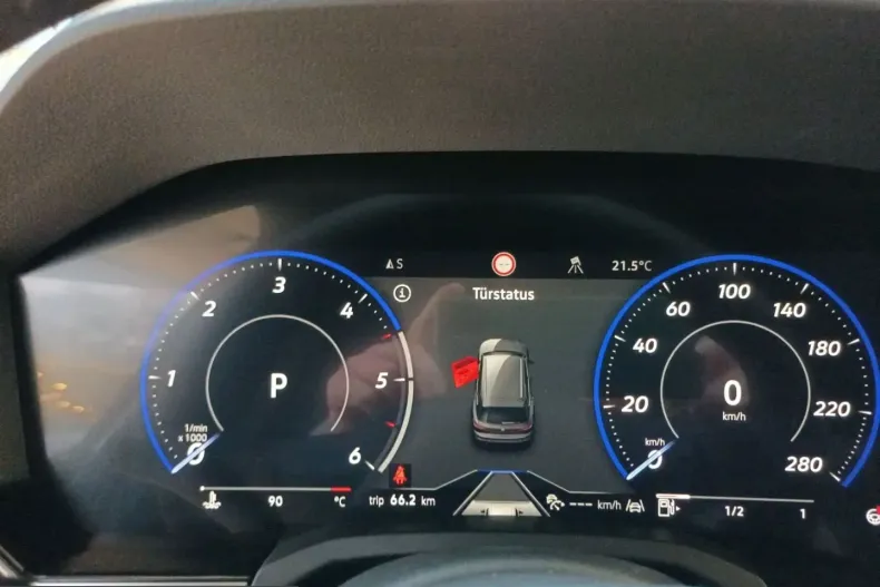 Volkswagen Touareg din 2025 cu 32.500 km - oferta VOL253137 - foto 9