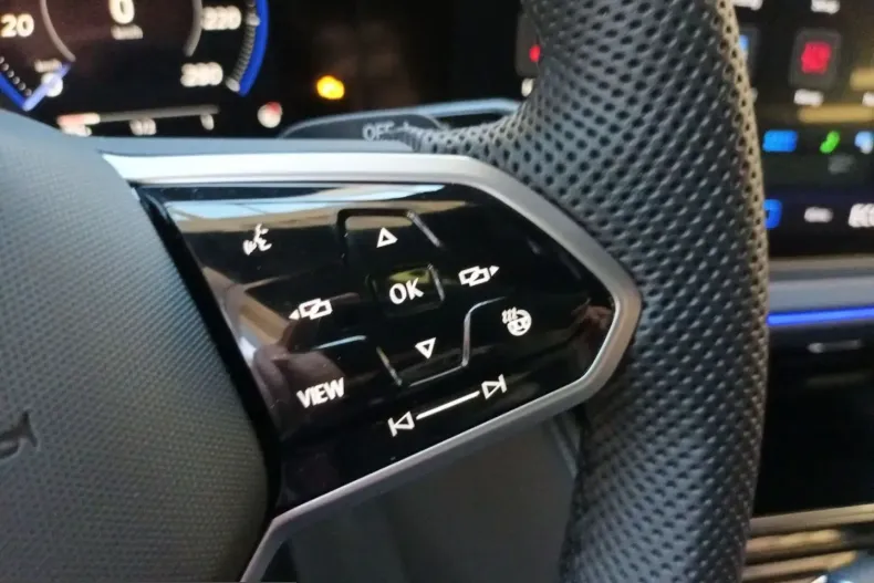 Volkswagen Touareg din 2025 cu 32.500 km - oferta VOL253137 - foto 14