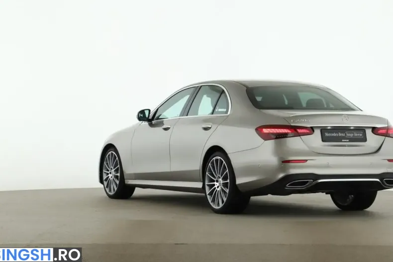 Mercedes-Benz E 220 (Clasa E) din 2022 cu 20.600 km - oferta MER253144 - foto 4