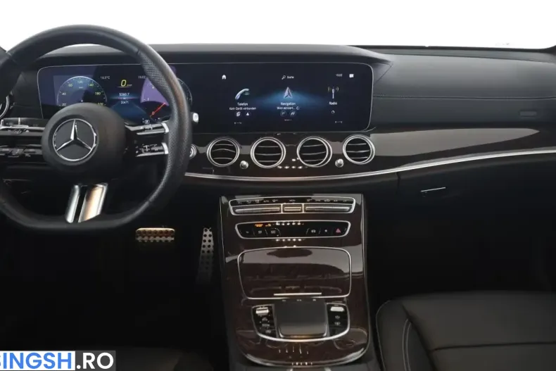 Mercedes-Benz E 220 (Clasa E) din 2022 cu 20.600 km - oferta MER253144 - foto 9