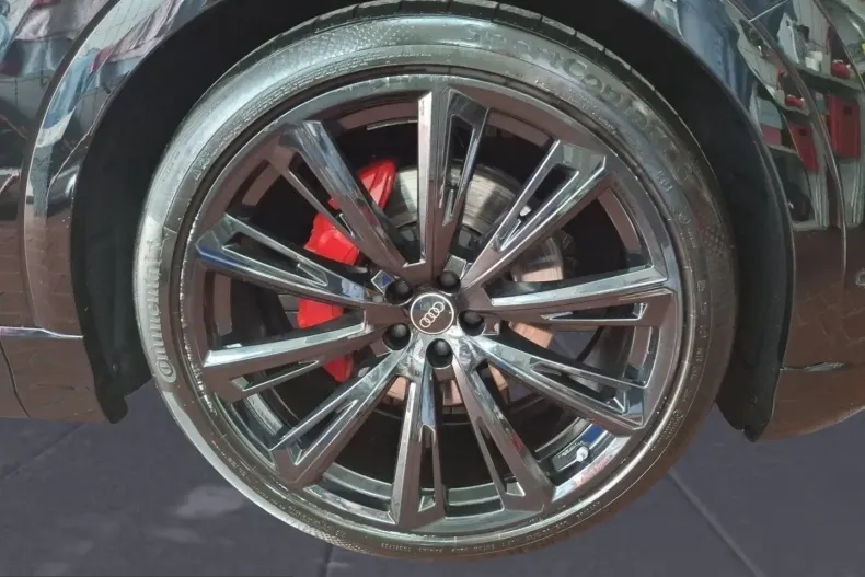 Audi Q8 din 2023 cu 69.299 km - oferta AUD253155 - foto 6