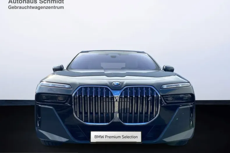 BMW i7 (Seria 7) din 2023 cu 54.072 km - oferta BMW253158 - foto 6