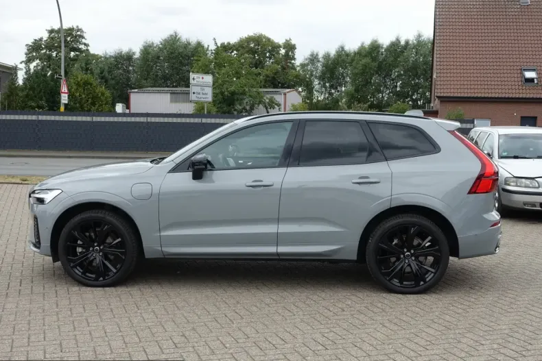 Volvo XC60 din 2025 cu 23.277 km - oferta VOL253159 - foto 5