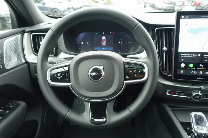 Volvo XC60 din 2025 cu 23.277 km - oferta VOL253159 - foto 13