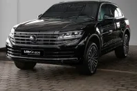 Volkswagen Touareg din 2024 cu 34.318 km - oferta VOL253160 - foto 1