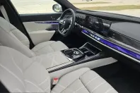 BMW 740 (Seria 7) din 2025 cu 16.005 km - oferta BMW253163 - foto 8