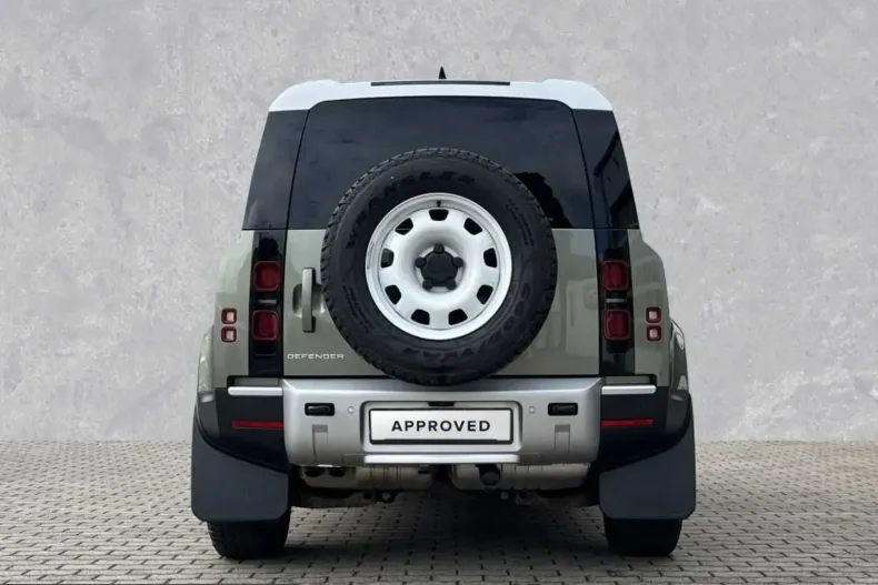 Land Rover Defender din 2025 cu 9.241 km - oferta LAN253164 - foto 7