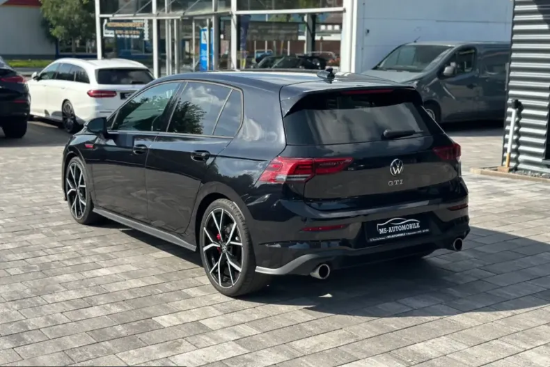 Volkswagen Golf din 2023 cu 49.998 km - oferta VOL253166 - foto 6