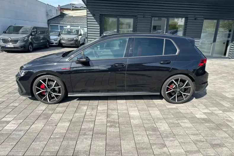 Volkswagen Golf din 2023 cu 49.998 km - oferta VOL253166 - foto 8