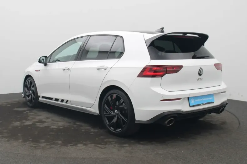 Volkswagen Golf din 2023 cu 62.500 km - oferta VOL253167 - foto 4