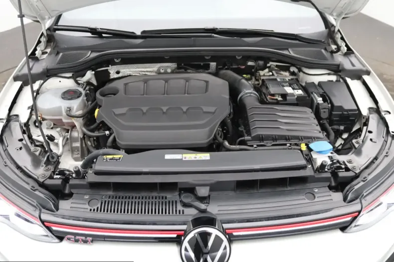 Volkswagen Golf din 2023 cu 62.500 km - oferta VOL253167 - foto 16