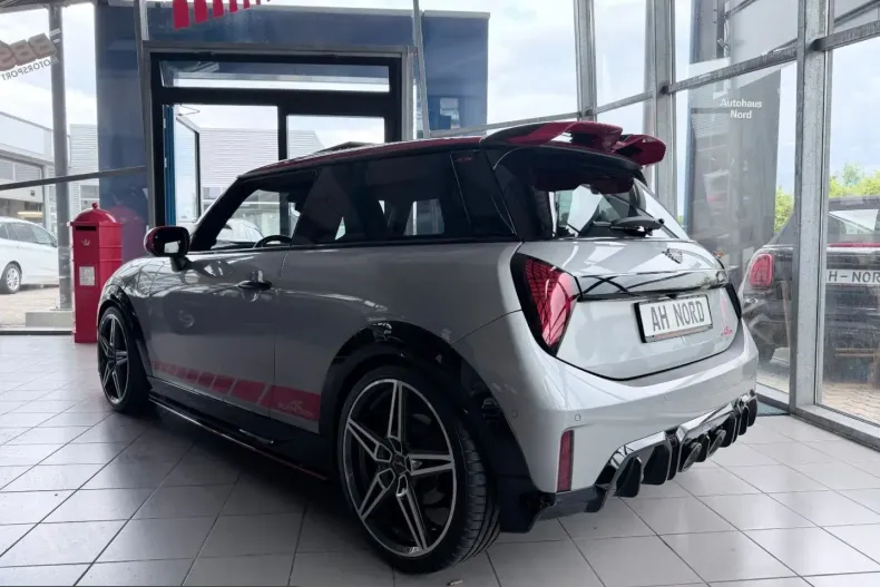 MINI Cooper S din 2024 cu 20.500 km - oferta MIN253176 - foto 7