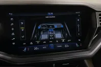 Volkswagen Touareg din 2023 cu 41.918 km - oferta VOL253184 - foto 15