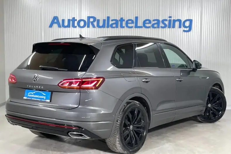 Volkswagen Touareg din 2023 cu 41.918 km - oferta VOL253184 - foto 23
