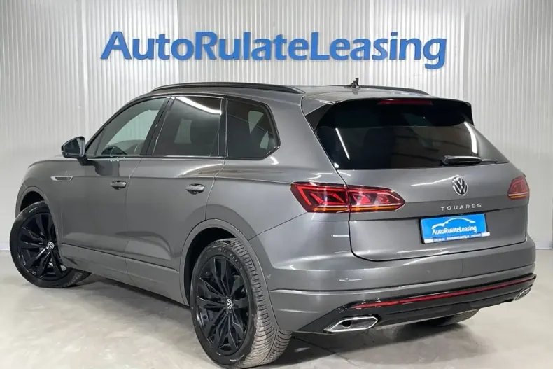 Volkswagen Touareg din 2023 cu 41.918 km - oferta VOL253184 - foto 32