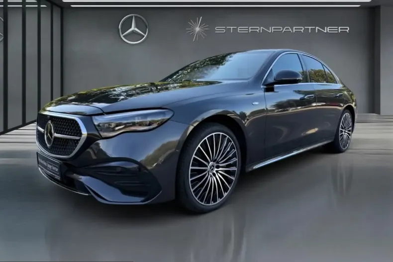 Mercedes-Benz E 400 (Clasa E) din 2025 cu 8.578 km - oferta MER253186 - foto 1