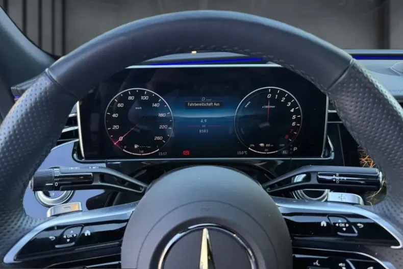 Mercedes-Benz E 400 (Clasa E) din 2025 cu 8.578 km - oferta MER253186 - foto 7