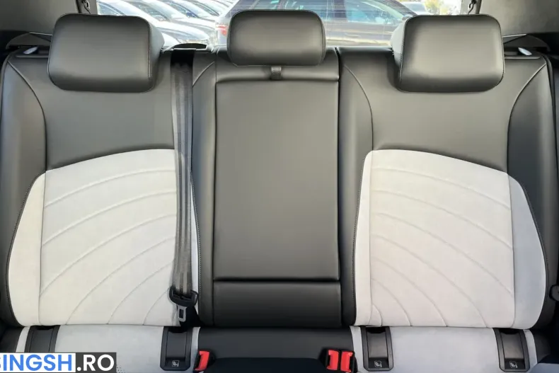 Volkswagen ID.3 din 2025 cu 14.115 km - oferta VOL253188 - foto 11