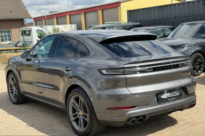 Porsche Cayenne din 2023 cu 84.000 km - oferta POR253219 - foto 8