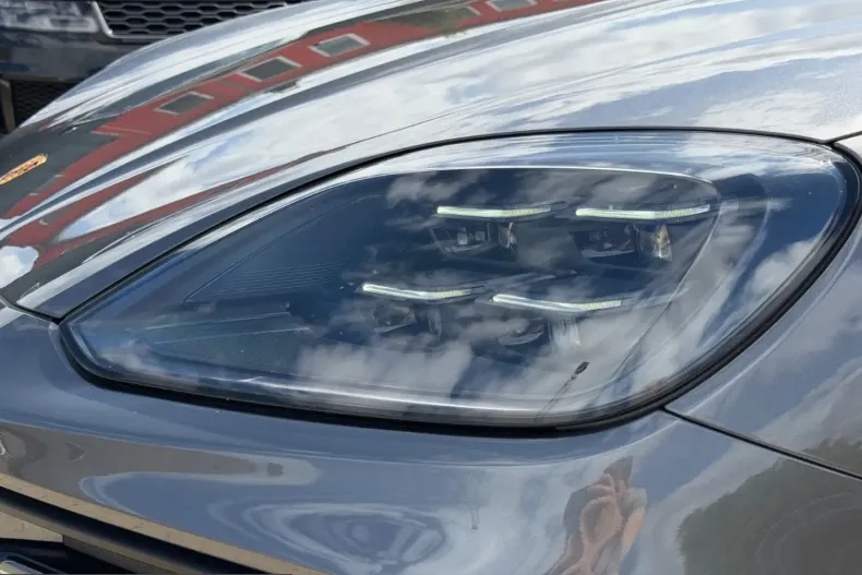 Porsche Cayenne din 2023 cu 84.000 km - oferta POR253219 - foto 30