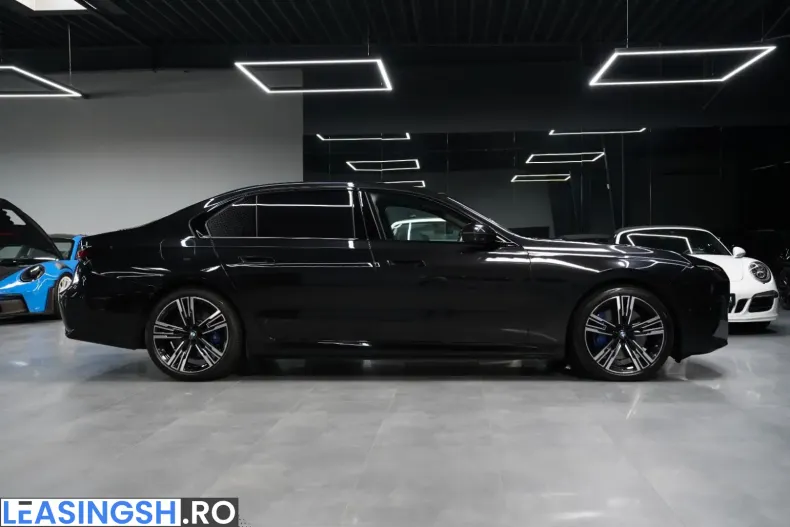 BMW 750 (Seria 7) din 2023 cu 61.000 km - oferta BMW253221 - foto 8