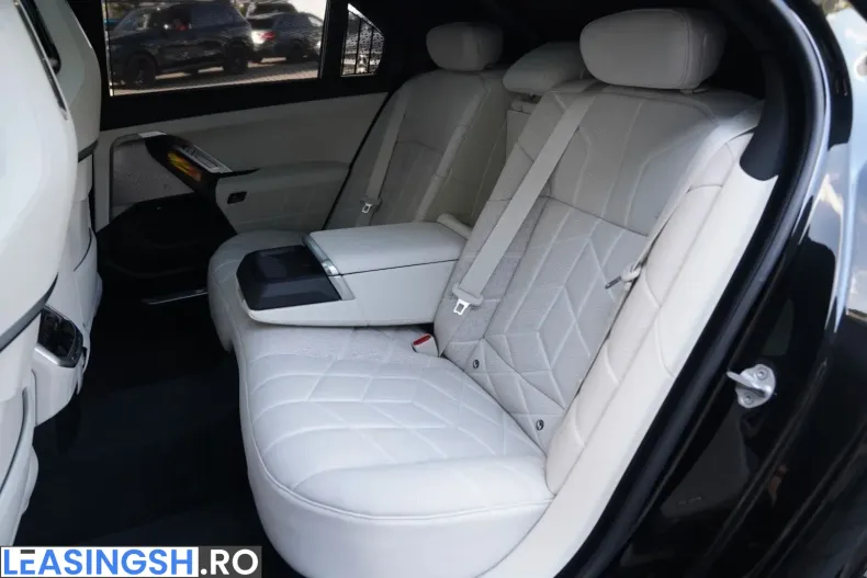 BMW 750 (Seria 7) din 2023 cu 61.000 km - oferta BMW253221 - foto 19