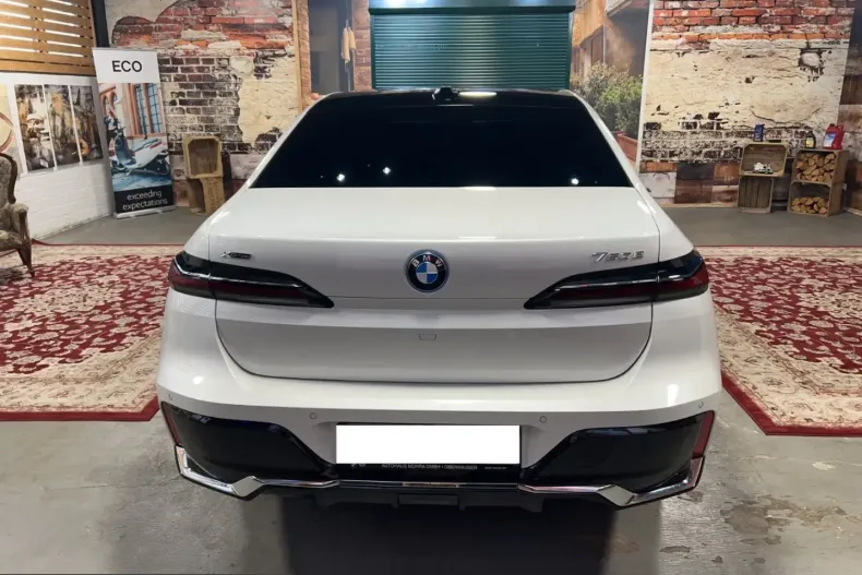 BMW 750 (Seria 7) din 2024 cu 31.850 km - oferta BMW253223 - foto 9