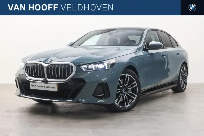 BMW 550 (Seria 5) din 2025 cu 27.111 km - oferta BMW253225 - foto 1