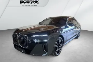 BMW M760 din 2023 - oferta BMW253226