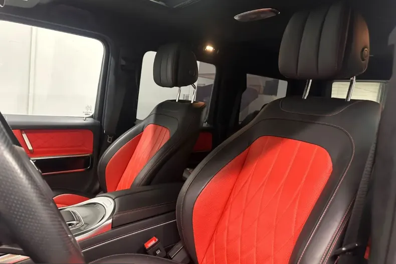 Mercedes-Benz G 450 (Clasa G) din 2024 cu 25.400 km - oferta MER253227 - foto 28