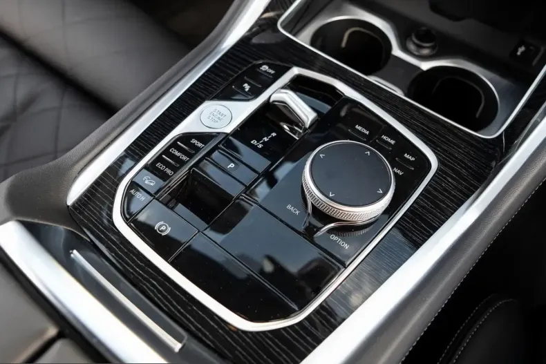 BMW X6 (Seria X) din 2026 cu 25.790 km - oferta BMW253232 - foto 17
