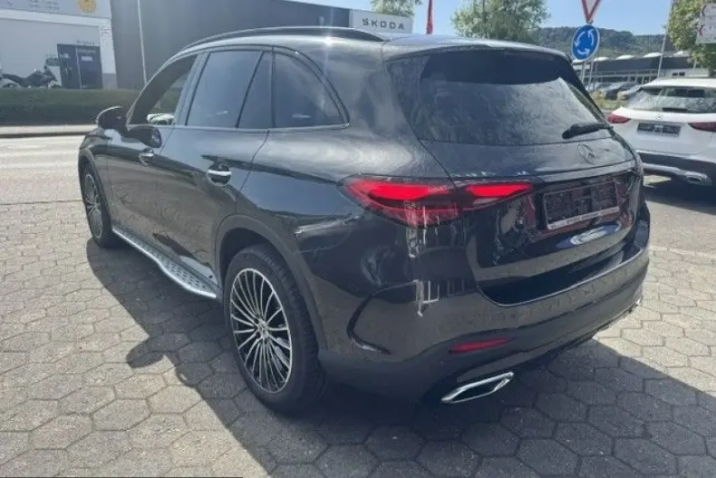 Mercedes-Benz GLC 220 (Clasa GLC) din 2025 cu 19.400 km - oferta MER253235 - foto 4