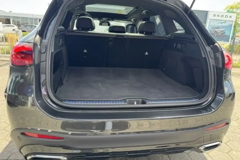 Mercedes-Benz GLC 220 (Clasa GLC) din 2025 cu 19.400 km - oferta MER253235 - foto 7