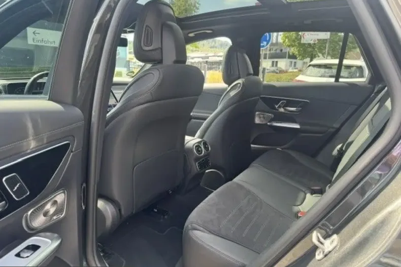 Mercedes-Benz GLC 220 (Clasa GLC) din 2025 cu 19.400 km - oferta MER253235 - foto 20