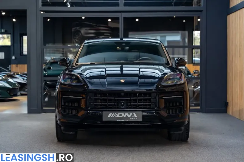 Porsche Cayenne din 2024 cu 26.123 km - oferta POR253242 - foto 2