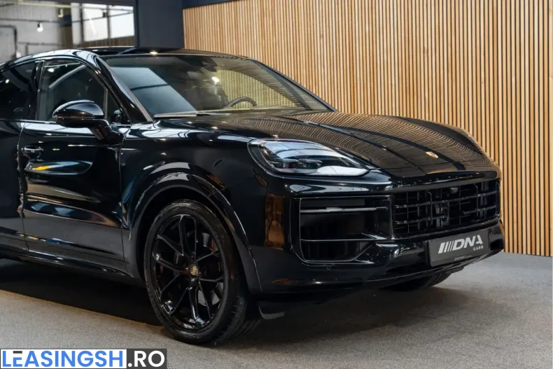 Porsche Cayenne din 2024 cu 26.123 km - oferta POR253242 - foto 9