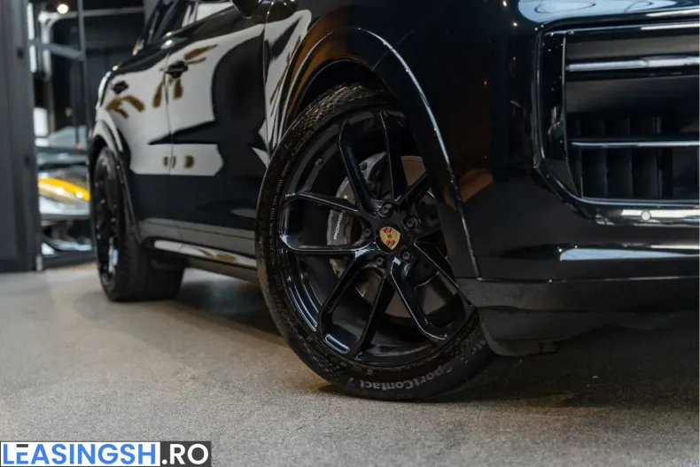 Porsche Cayenne din 2024 cu 26.123 km - oferta POR253242 - foto 11