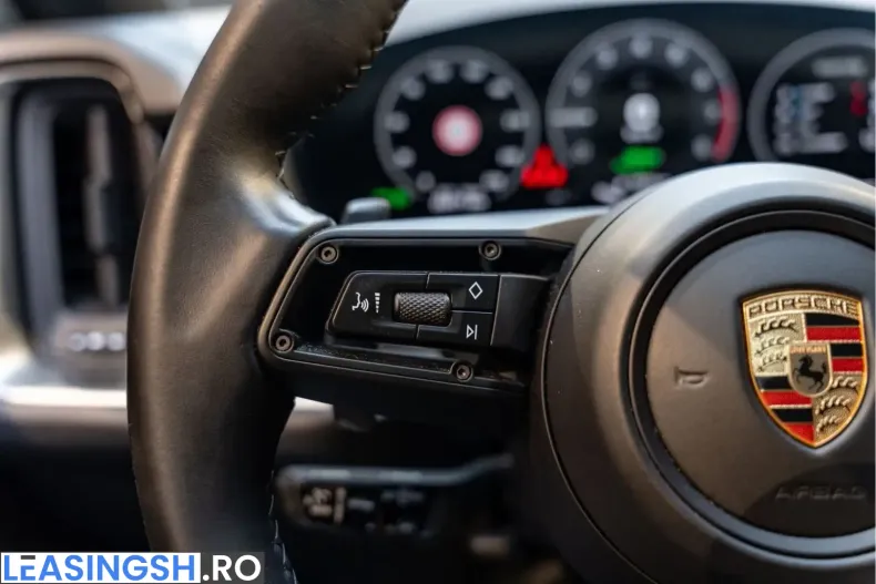 Porsche Cayenne din 2024 cu 26.123 km - oferta POR253242 - foto 35