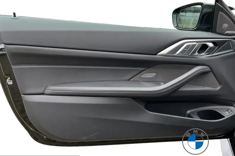 BMW M4 (Seria 4) din 2025 cu 24.677 km - oferta BMW253243 - foto 8