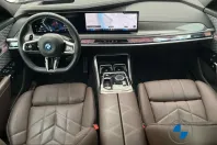 BMW M760 (Seria 7) din 2025 cu 29.646 km - oferta BMW253244 - foto 15