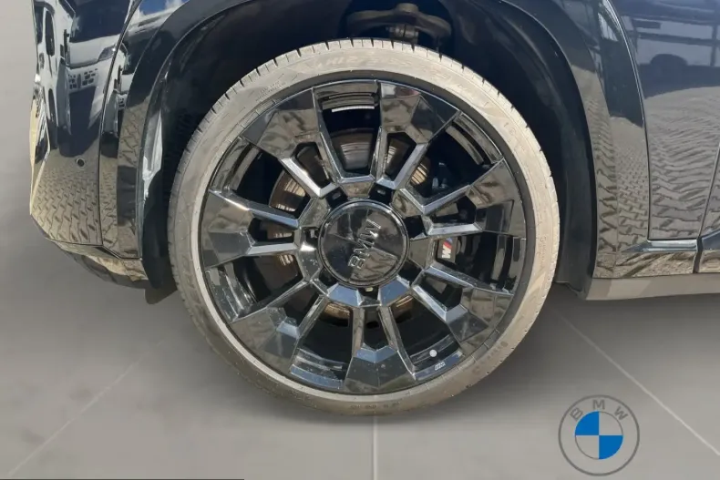 BMW XM (Seria X) din 2025 cu 17.688 km - oferta BMW253248 - foto 7