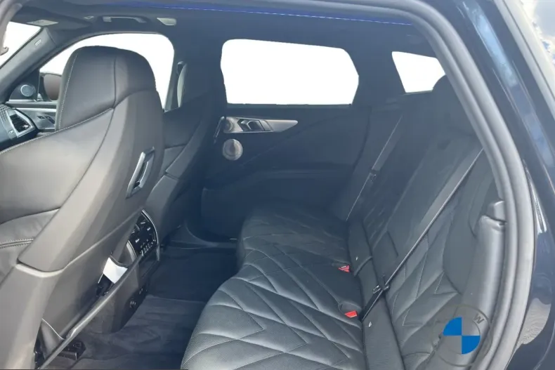 BMW XM (Seria X) din 2025 cu 17.688 km - oferta BMW253248 - foto 14