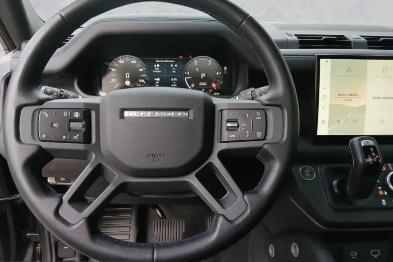 Land Rover Defender din 2024 cu 20.399 km - oferta LAN253254 - foto 12
