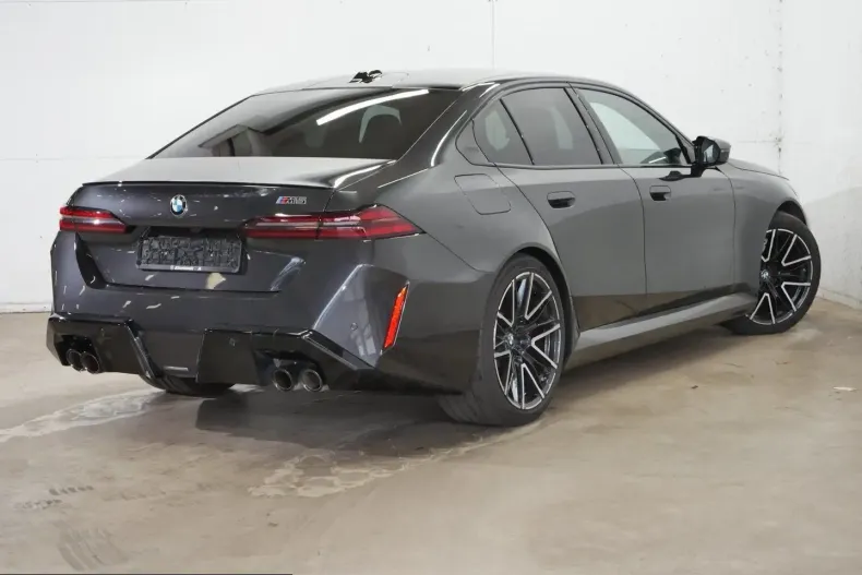 BMW M5 (Seria 5) din 2025 cu 6.400 km - oferta BMW253256 - foto 5