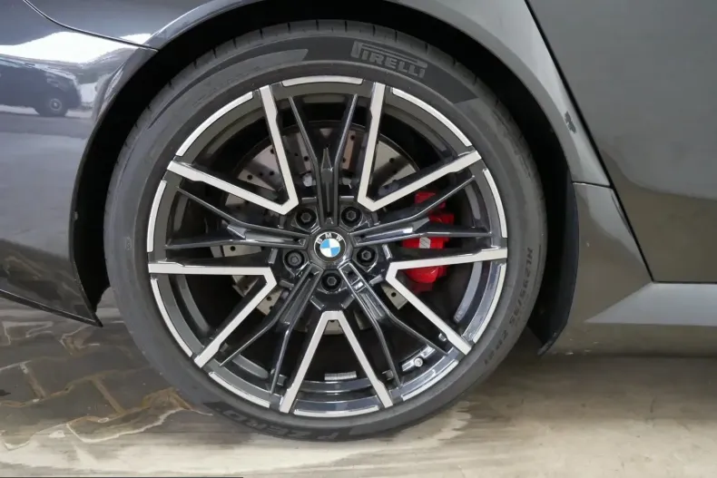 BMW M5 (Seria 5) din 2025 cu 6.400 km - oferta BMW253256 - foto 7