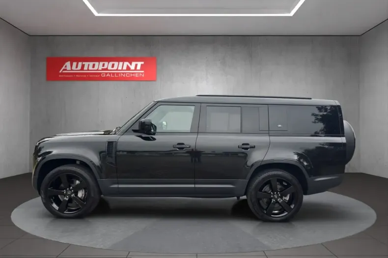 Land Rover Defender din 2024 cu 35.900 km - oferta LAN253257 - foto 3